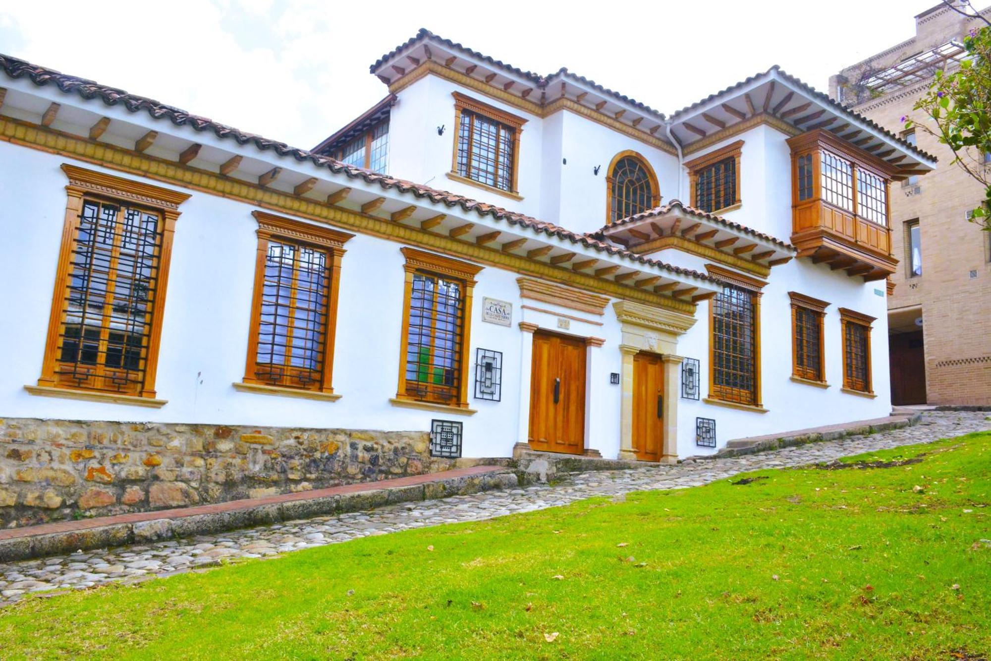 Casa-Hotel De La Calle Yerma - Completamente Privada - Bogota — Photos 2
