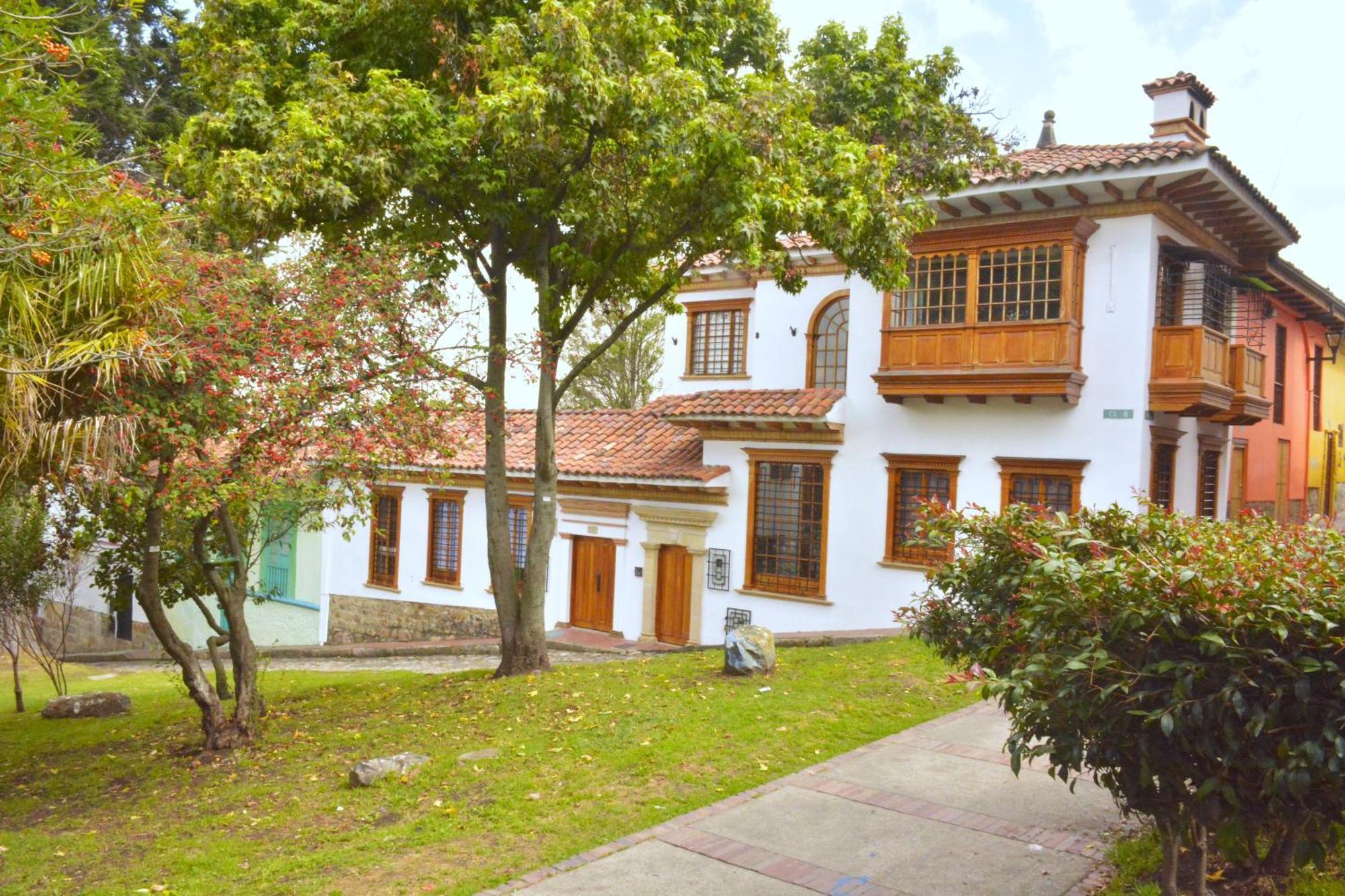 Casa-Hotel De La Calle Yerma - Completamente Privada - Bogota — Photos 3