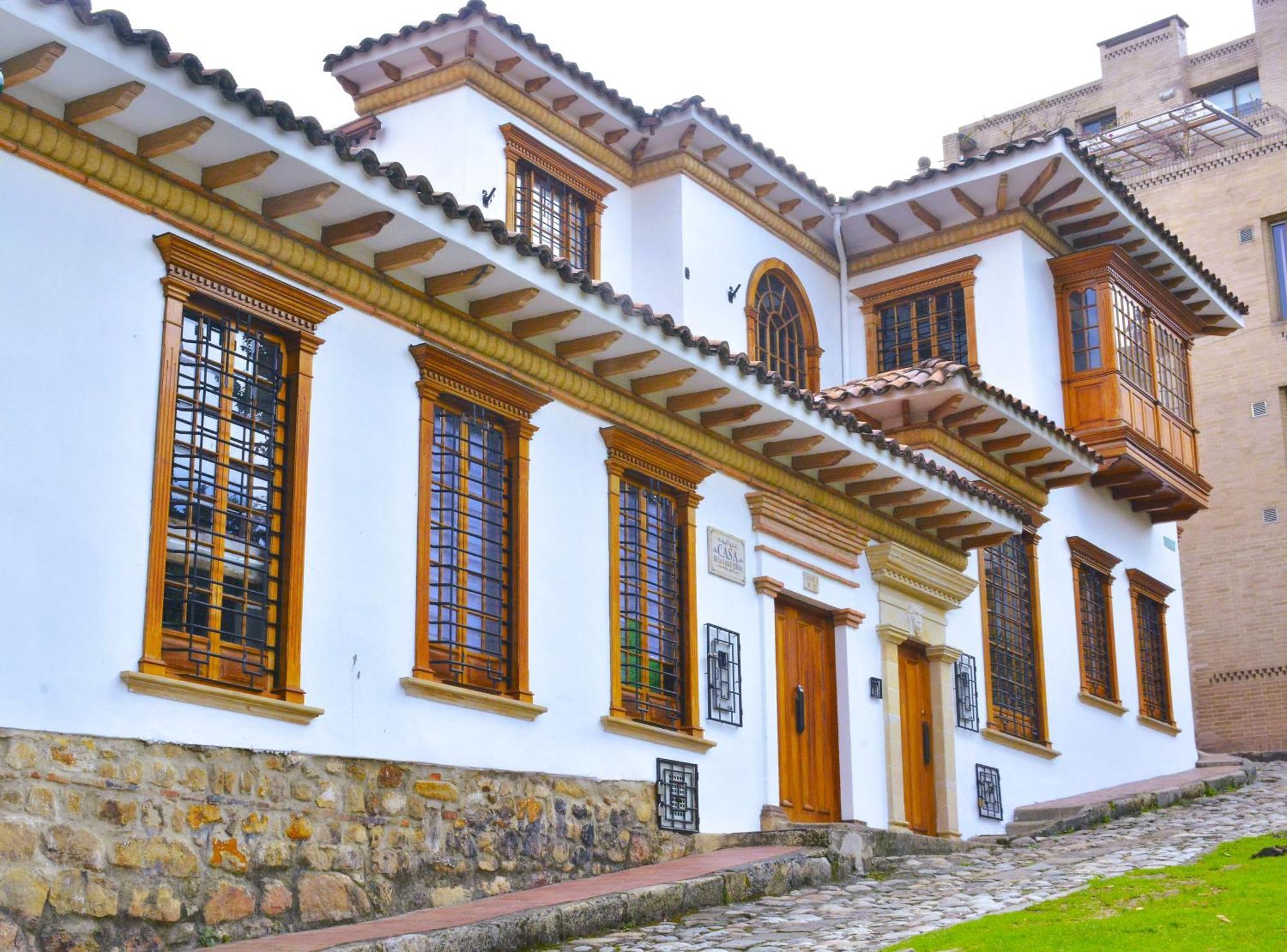 Casa-Hotel De La Calle Yerma - Completamente Privada - Bogota, Bogota